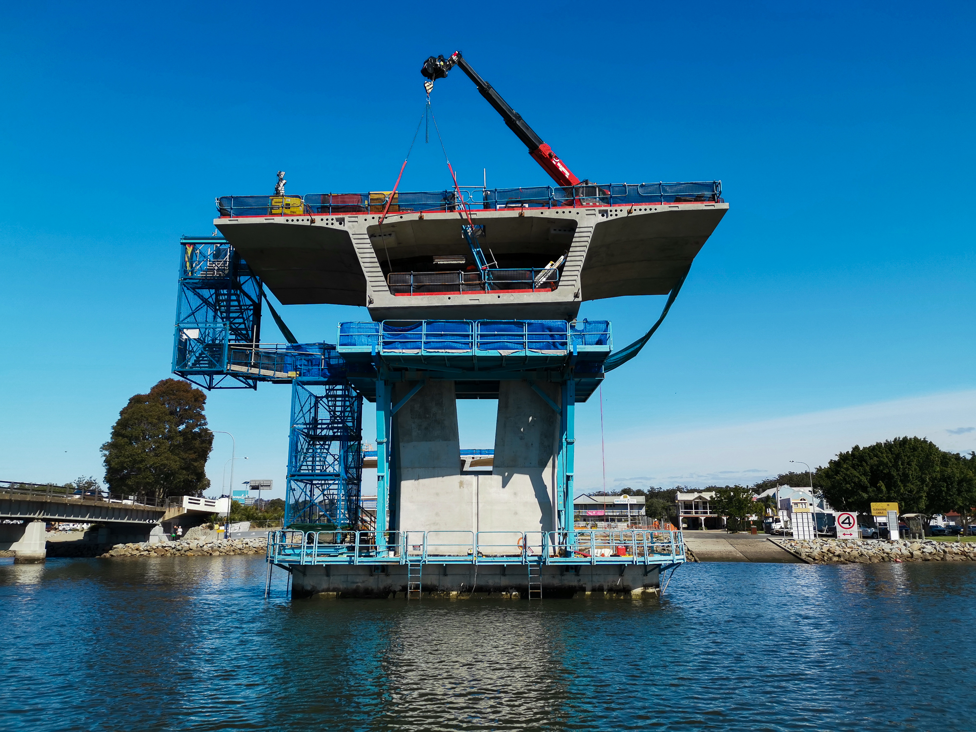 case civil and structural engineering batemans bay bridge temporary works Project in progress