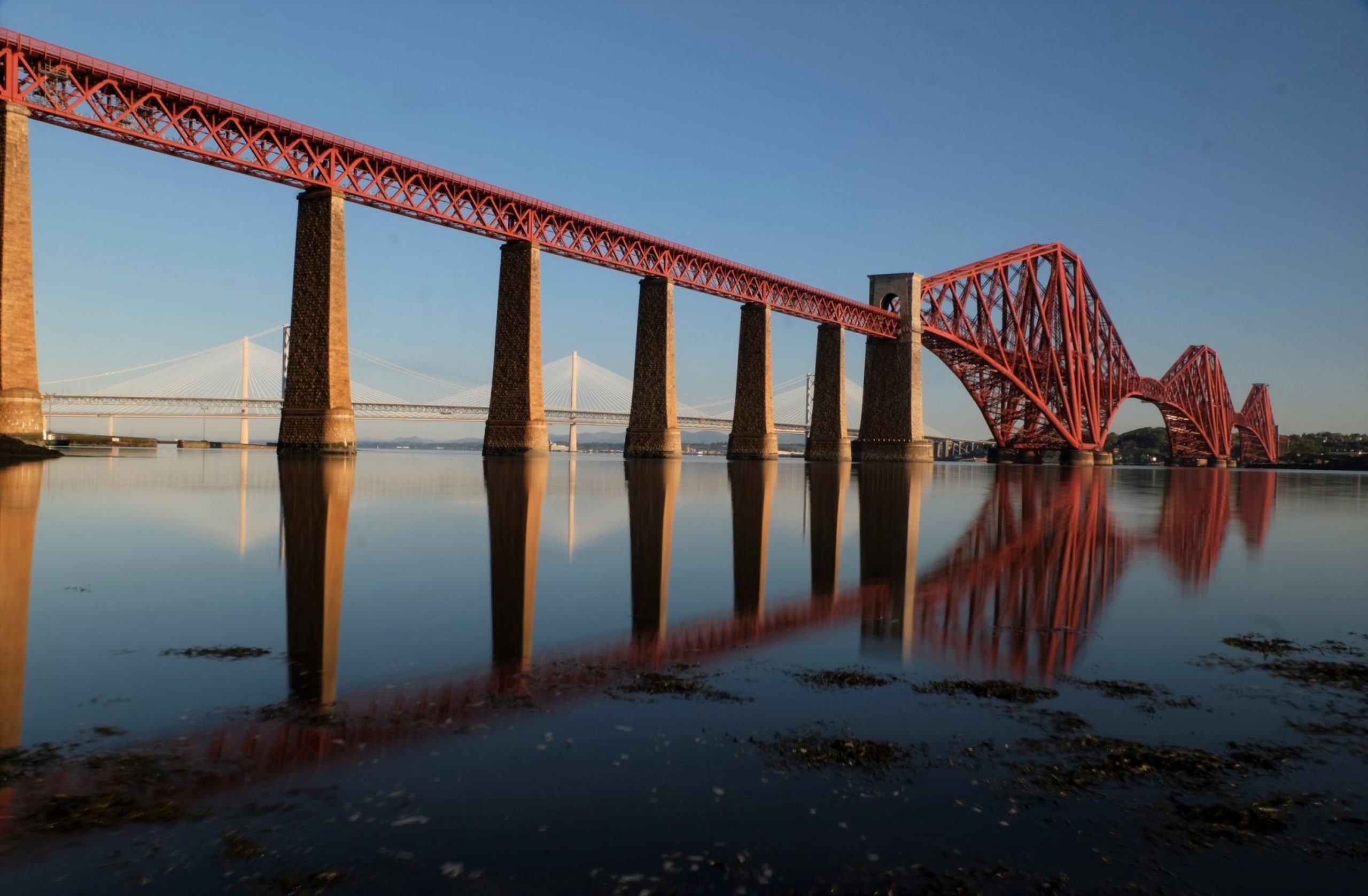 Iconic structure of the forth rail bridge CaSE civil and structural engineering project
